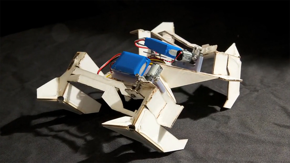 折纸机器人