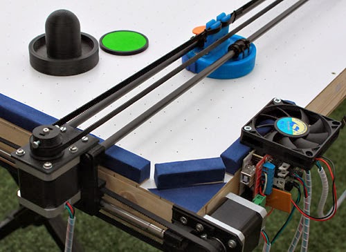 3D打印机改造成桌上冰球机器人